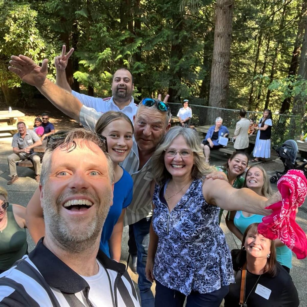 corporate-event-entertainment-extras_MoreWaysToPlay_07